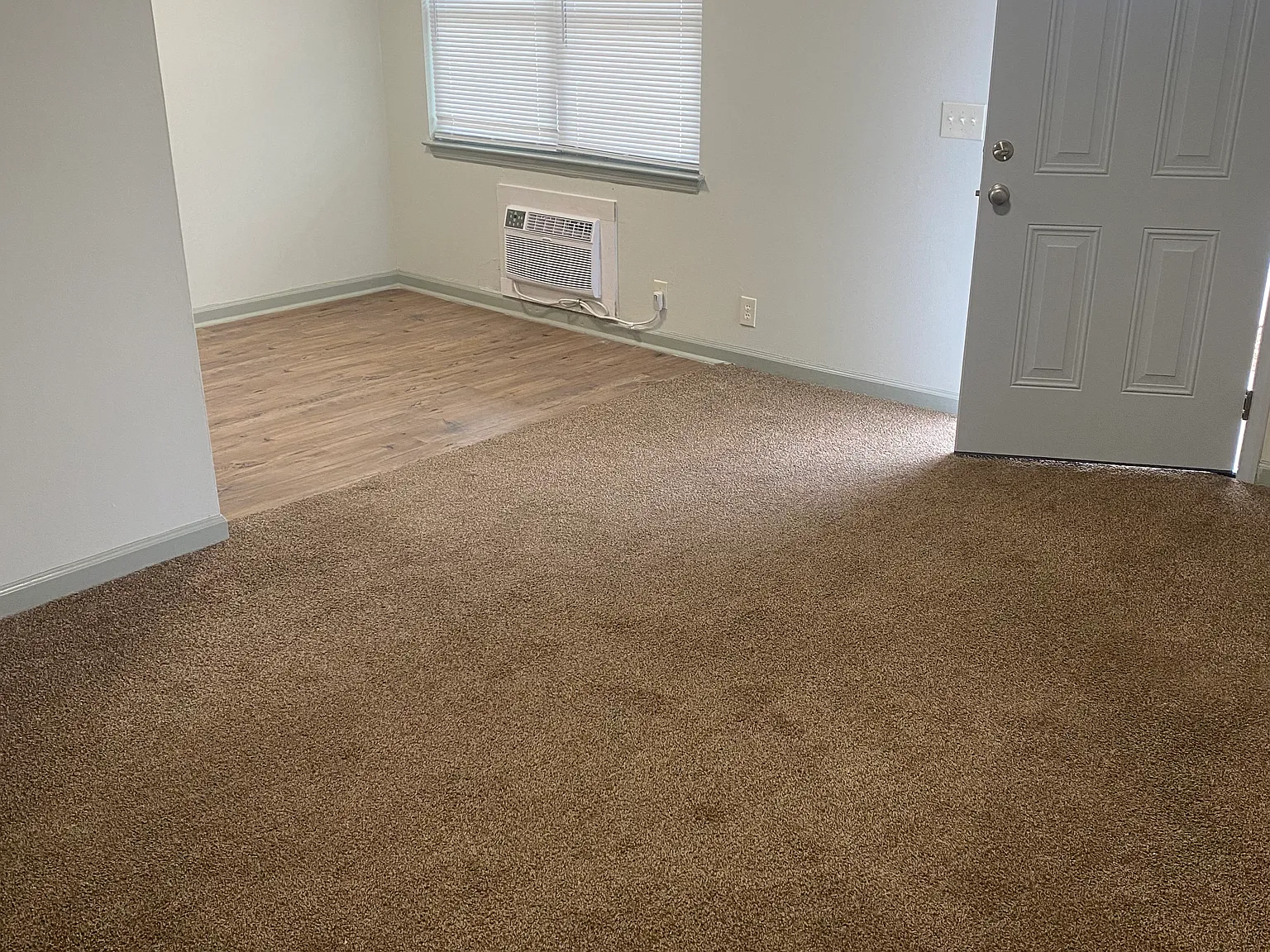 2727 Highway 286 — Photo 4