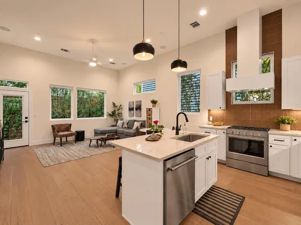 826 Morrow St Unit 3, Austin, TX 78757