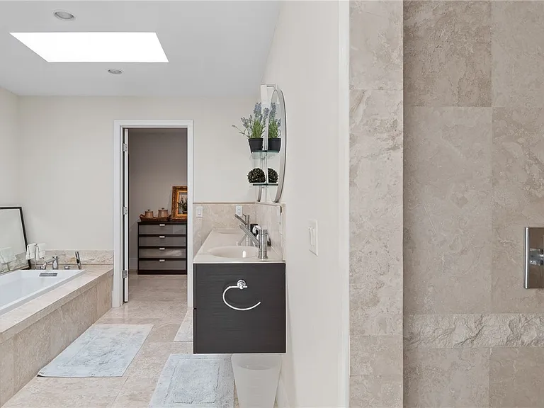 1200 Windrifter Way — Photo 11