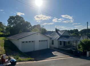 235 Ruth St, Abingdon, VA 24210