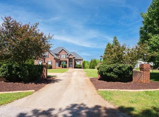 164 Morton Rd, Simpsonville, SC 29681
