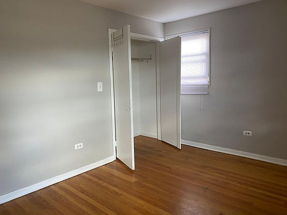 5th image of 1656 W Pratt Blvd APT 3W
