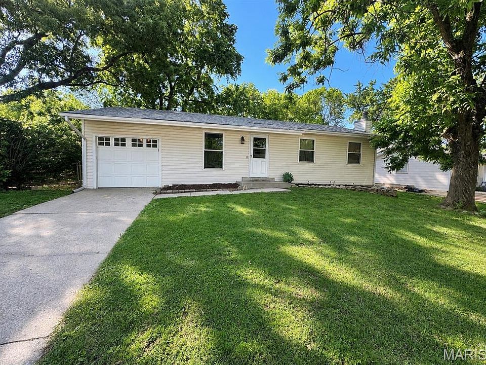 1st image of 1454 De Porres Ln
