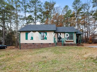 901 Grandview Dr, Durham, NC 27703