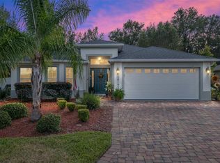 10192 Julia Isles Ave, Oxford, FL 34484