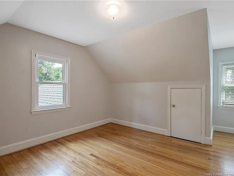 415 Vista Dr — Photo 33