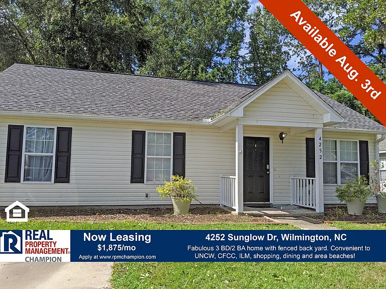4252 Sunglow Dr — Photo 1