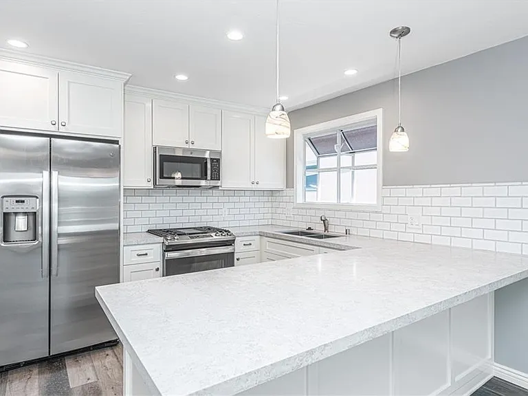 1808 W Balboa Blvd #B — Photo 29