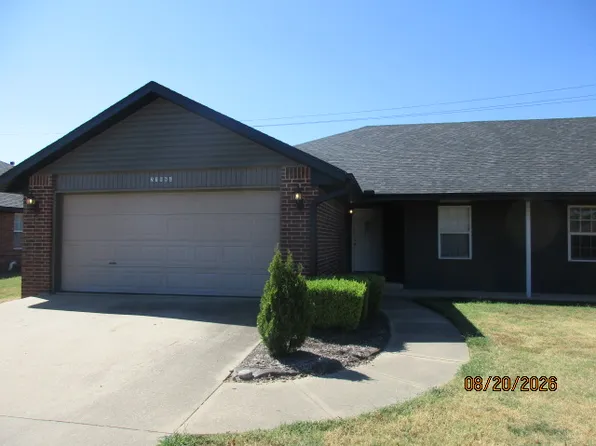2306 W Oak Park Pl APT A, Rogers, AR 72758