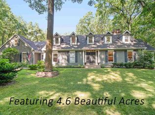 51855 Hickory Rd, Granger, IN 46530