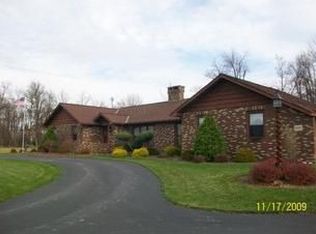 5490 Brookview Ln, Upper Sandusky, OH 43351