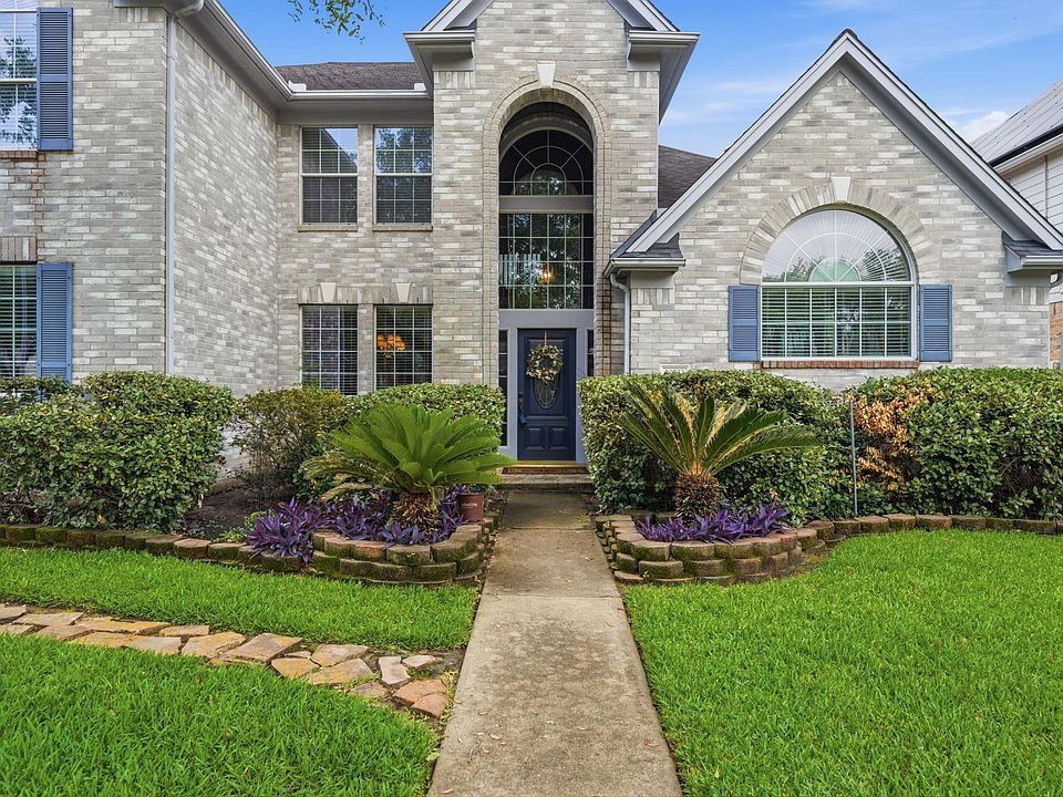 1st image of 20723 Autumn Terrace Ln