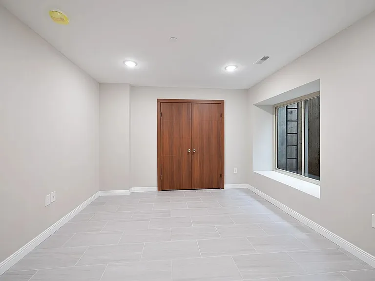616 N 40th St #B — Photo 12