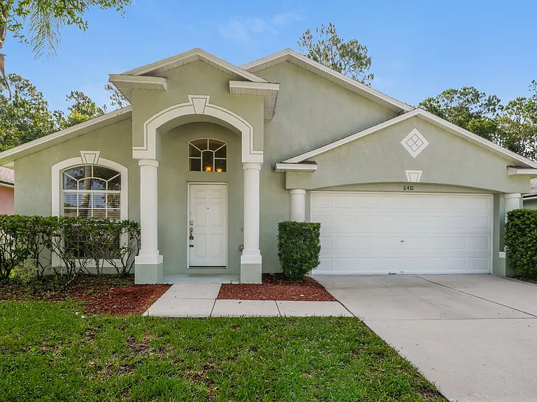 6410 Buckhead Ct — Photo 1