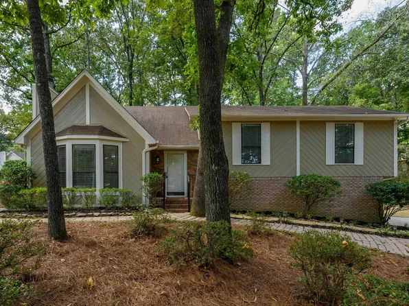 943 7th Ave NW, Alabaster, AL 35007