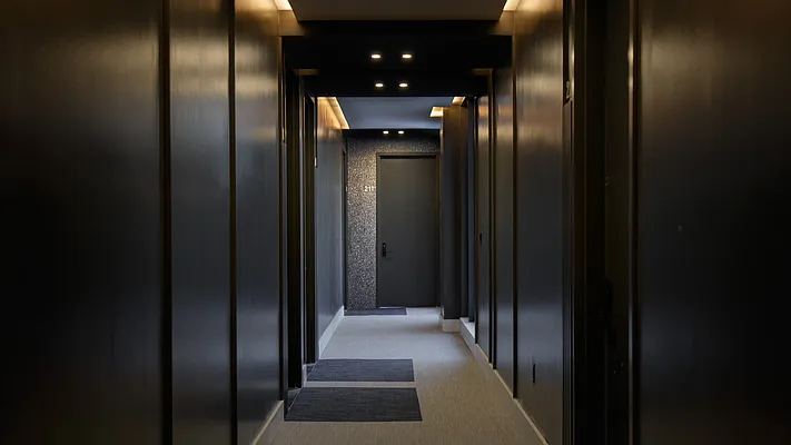 Rented by Nooklyn NYC LLC | media 25