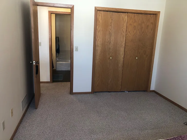 5100 6th St NE #20 — Photo 10