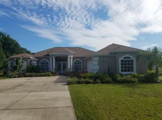 4202 Chase Dr, Zephyrhills, FL 33543