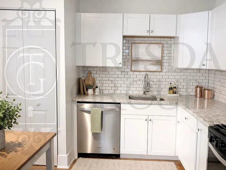 455 Kathleen St — Photo 7