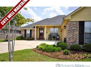 1206 Quincy Dr, Bossier City, LA 71111