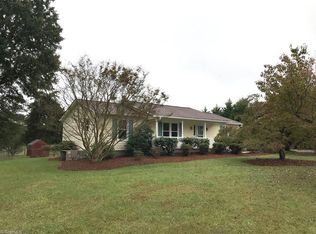 3102 Altamahaw Union Ridge Rd, Burlington, NC 27217