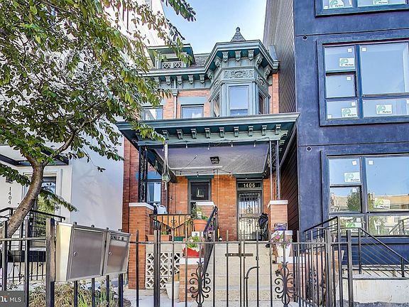3rd image of 1406 Meridian Pl NW Unit B