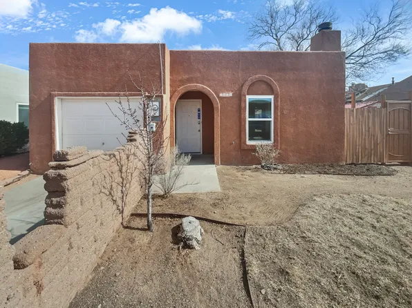 4008 71st St NW, Albuquerque, NM 87120
