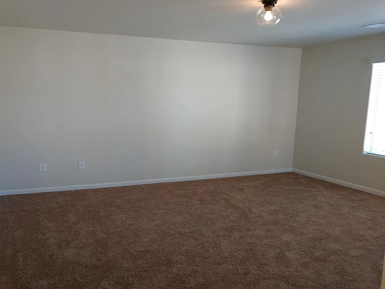 property_10-2019_Master Bed_12182019