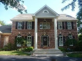 16102 Wilson Manor Dr, Chesterfield, MO