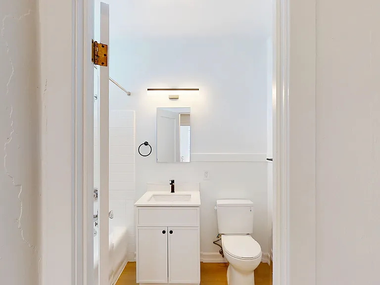 225 Irving St #10 — Photo 10