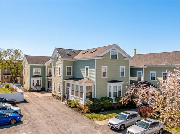 121 E Cottage St #4, Dorchester, MA 02125