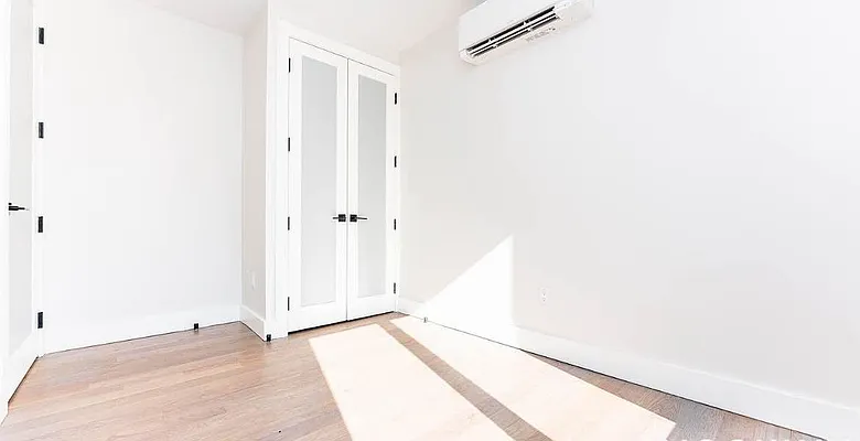 Rented by Reavis | media 24