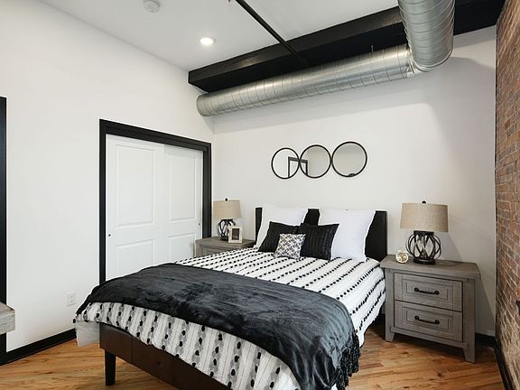 2nd image of 345 Walnut St #206