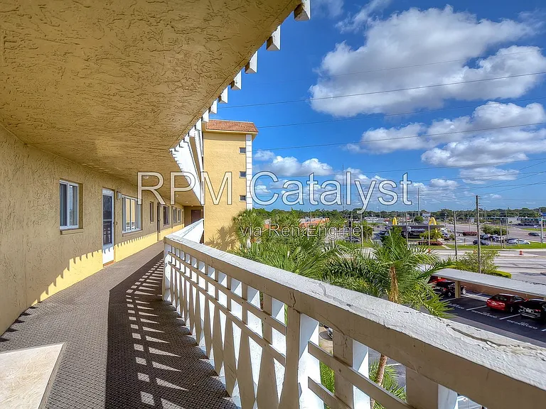 8950 Park Blvd #310 — Photo 35