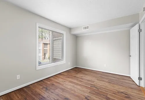 30 Pacific Dr #1 Photo 1