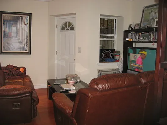 Rented by CNYC Apartments | media 68