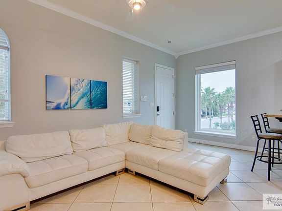 2nd image of 130 E Saturn Ln #2
