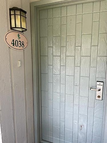 1st image of 4038 Abbey Ct #4038