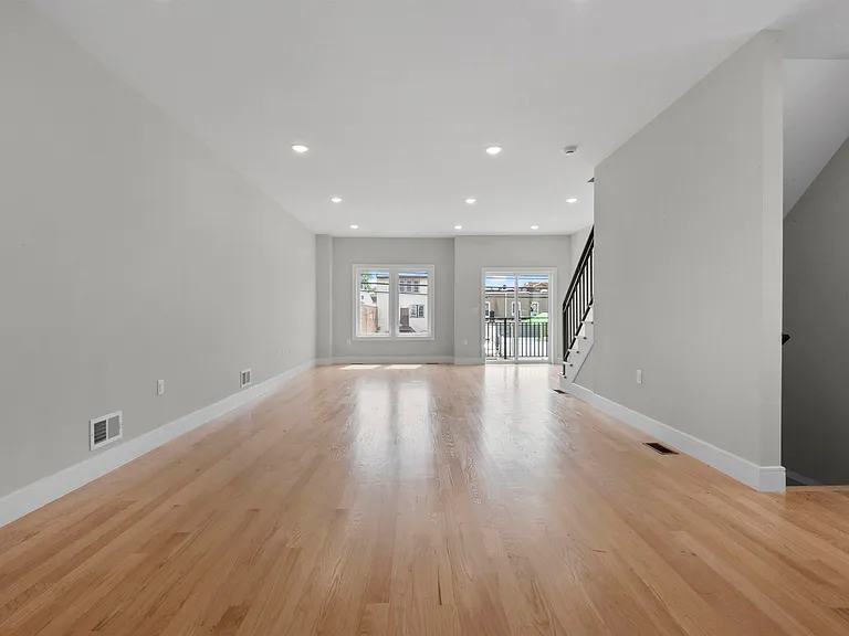403A Maple St #A — Photo 10