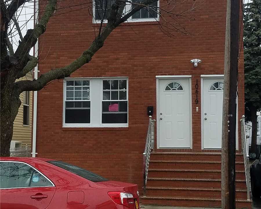 1st image of 10419 122nd St
