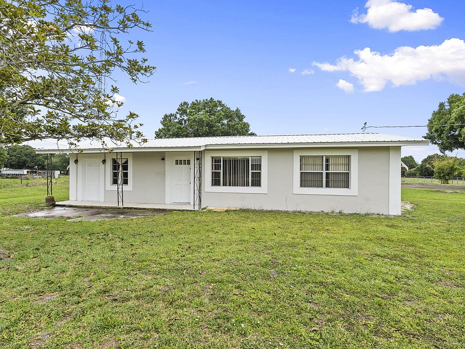 1st image of 4072 NW 18th Street