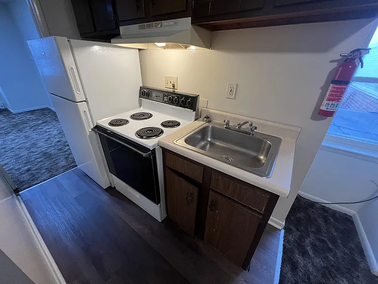 3517 Walnut St #3 — Photo 3
