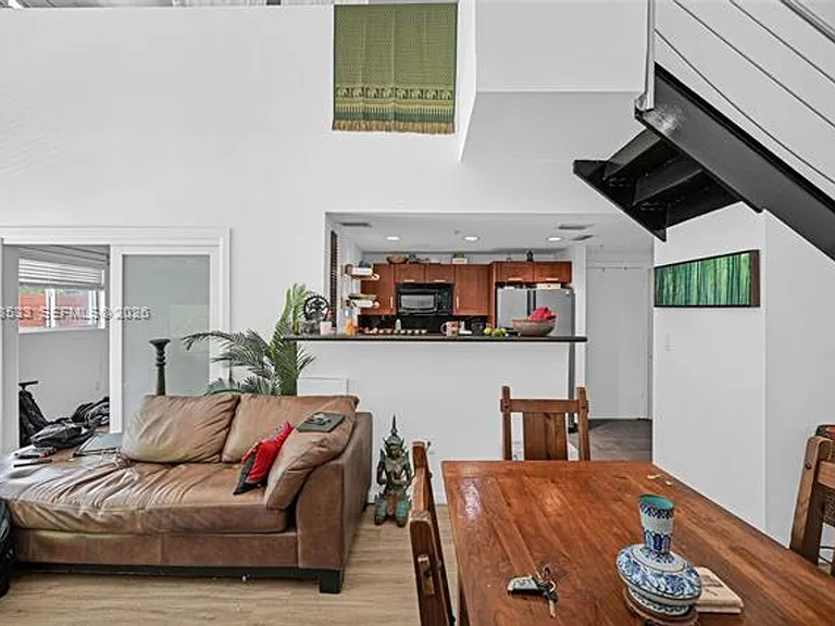 7728 Collins Ave #5 — Photo 7
