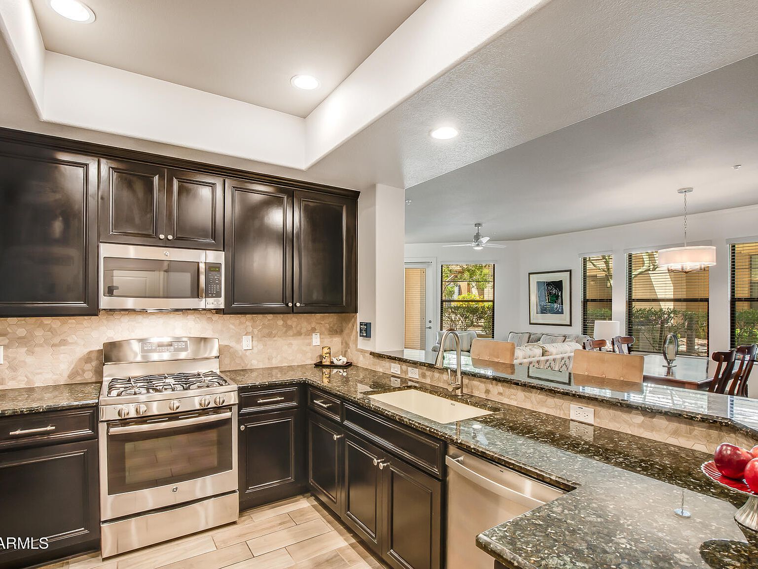 7601 E Indian Bend Rd APT 1050