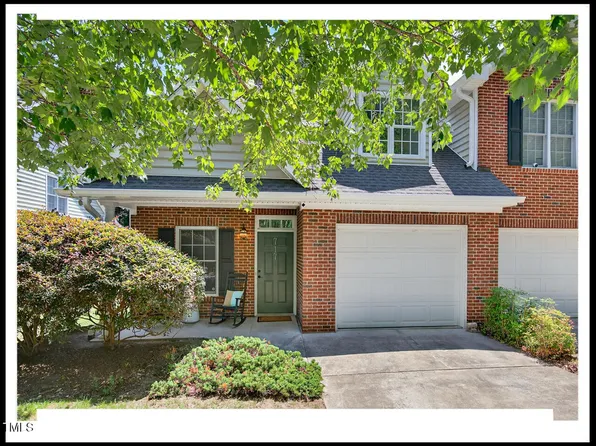 717 Quiet Woods Pl, Durham, NC 27712