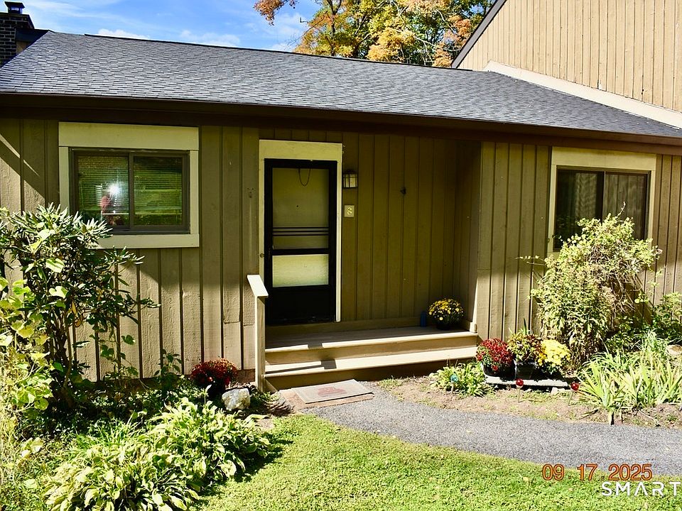 1st image of 8 Tamarack Lane #8