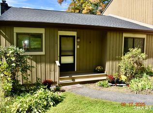 8 Tamarack Ln UNIT 8, Woodbury, CT 06798