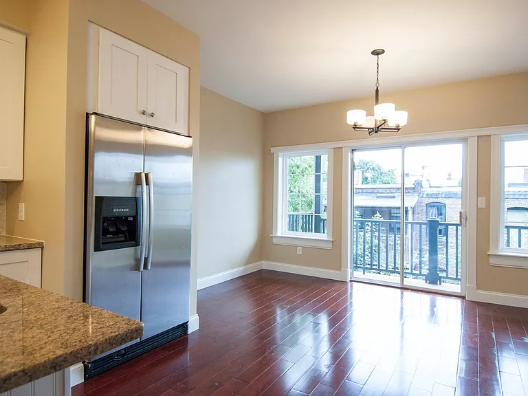 6 Rockledge St #B — Photo 8