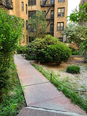 Rented by Winzone Realty Inc | media 1