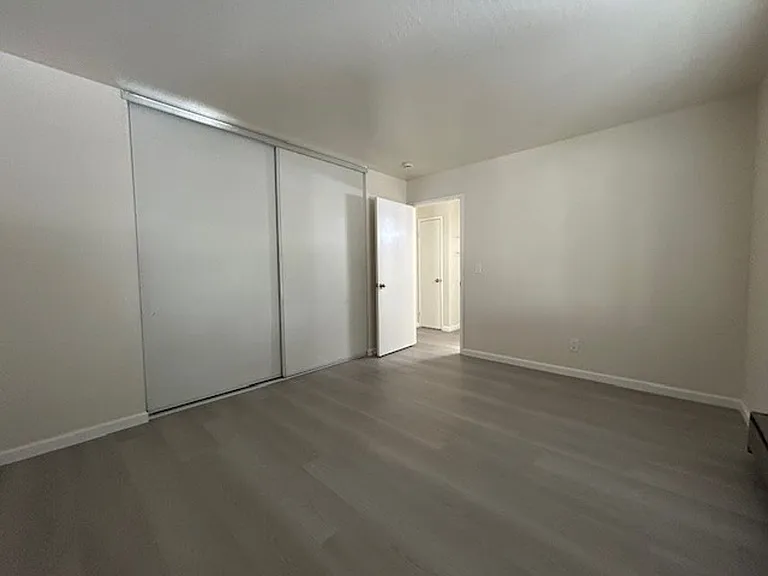 117 Tewksbury Ave #6 — Photo 6